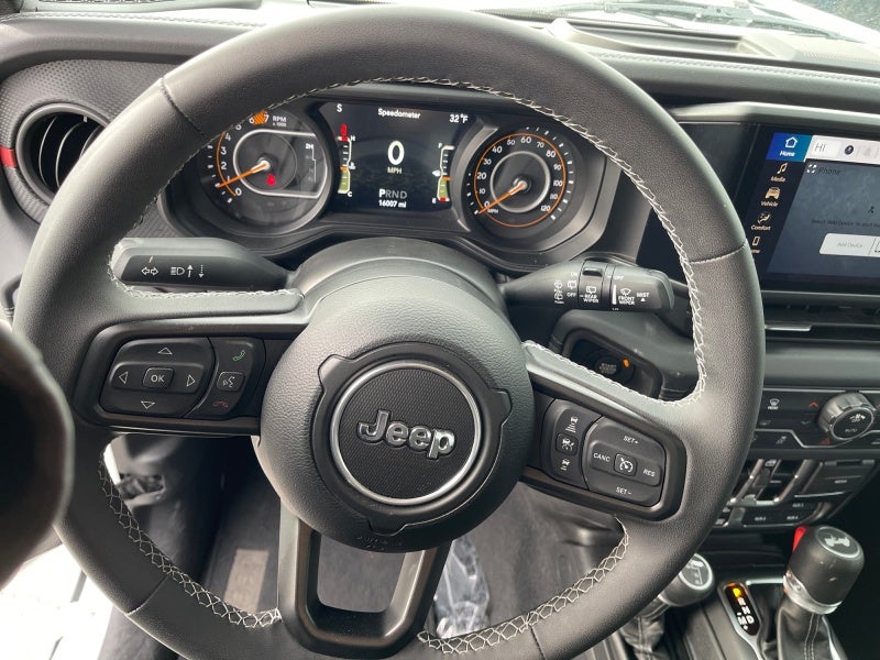 2025 Jeep Wrangler Rubicon