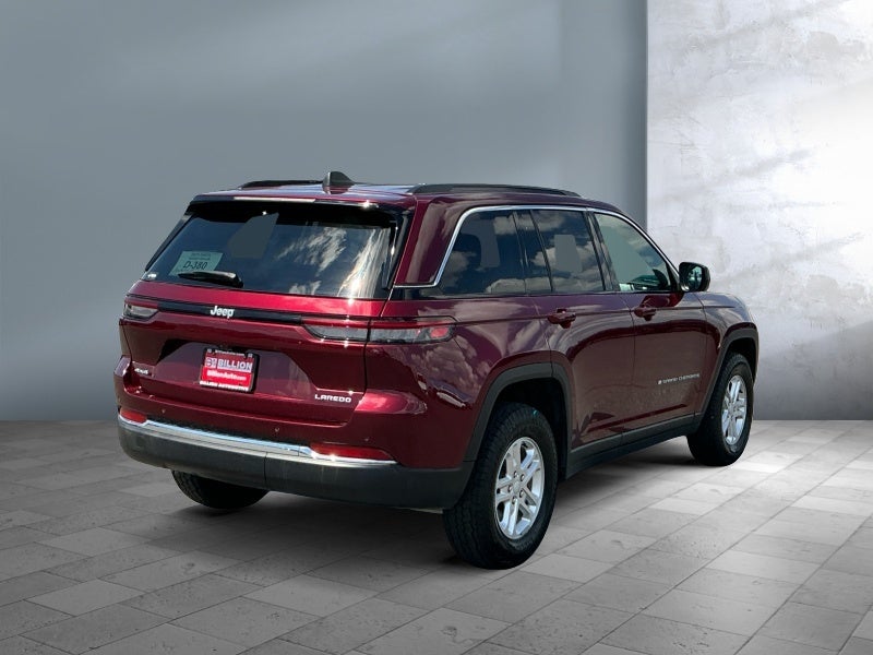 2024 Jeep Grand Cherokee Laredo
