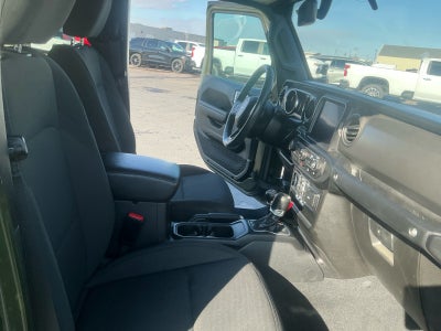 2023 Jeep Gladiator Sport S