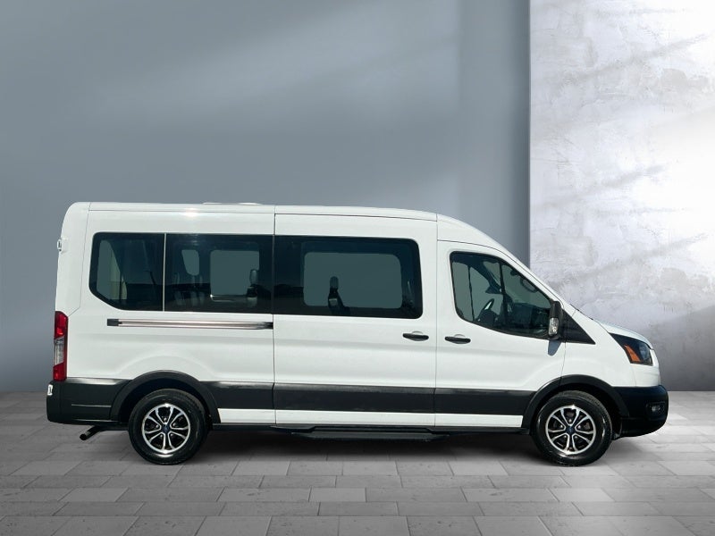 2022 Ford Transit Passenger Wagon XL