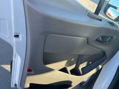 2024 Ford Transit Passenger Wagon XLT