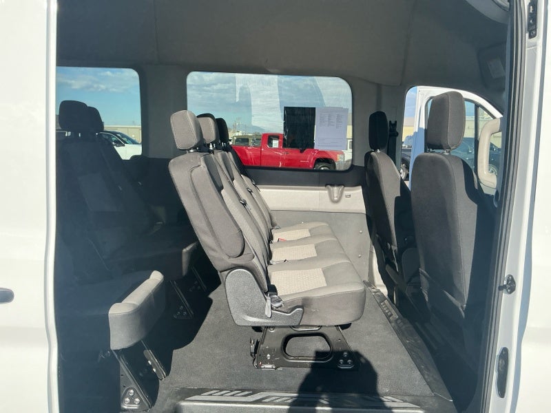 2024 Ford Transit Passenger Wagon XLT