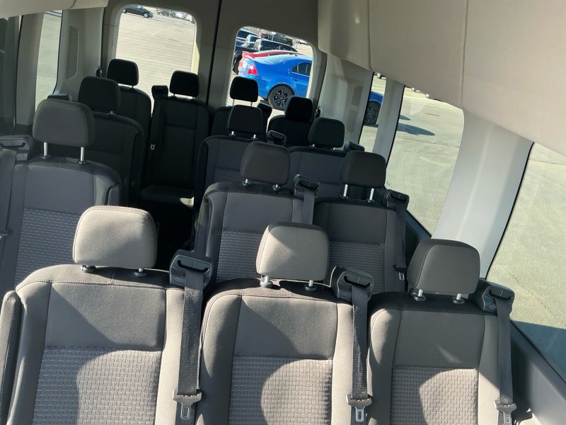 2024 Ford Transit Passenger Wagon XLT
