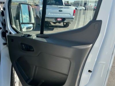 2024 Ford Transit Passenger Wagon XLT