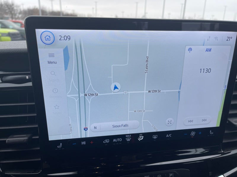 2023 Ford Transit Passenger Wagon XLT