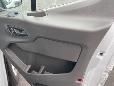 2023 Ford Transit Passenger Wagon XLT