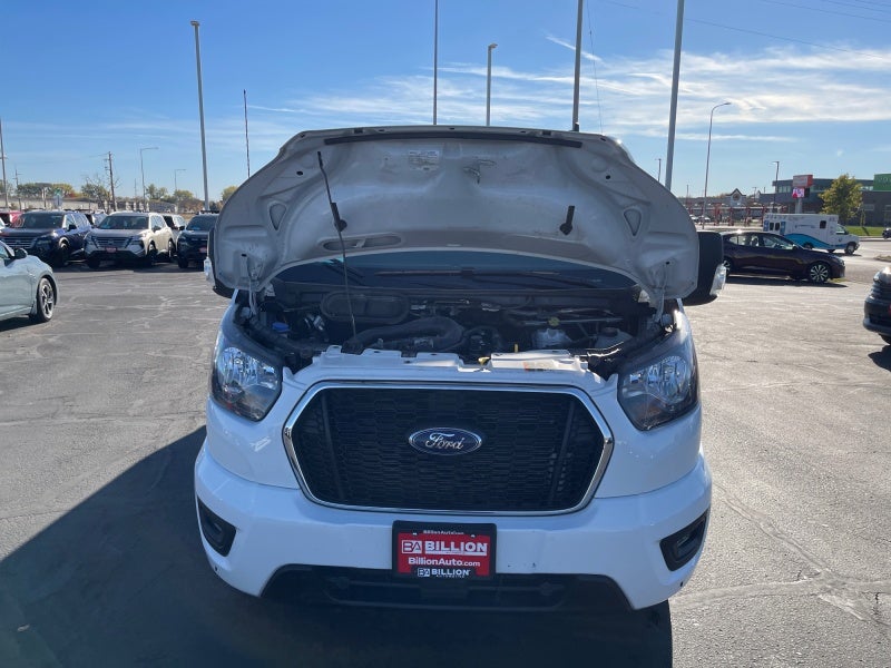 2024 Ford Transit Passenger Wagon XLT