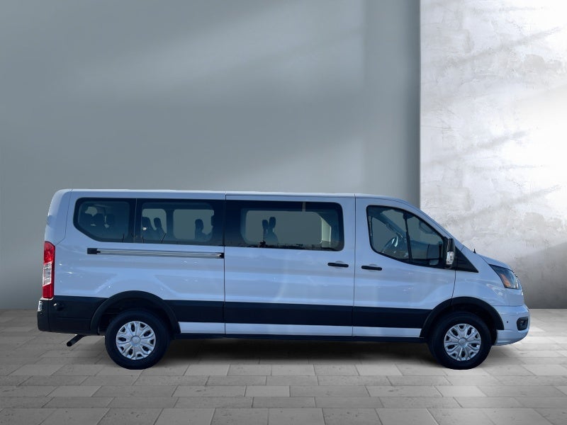 2024 Ford Transit Passenger Wagon XLT