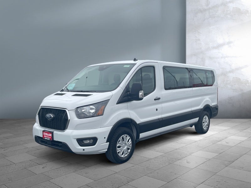 2024 Ford Transit Passenger Wagon XLT