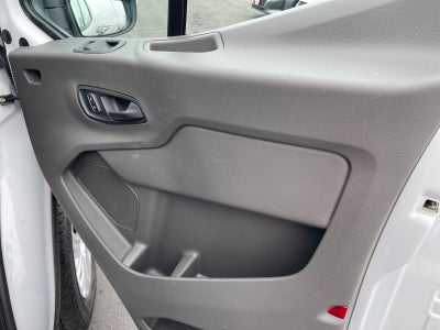 2024 Ford Transit Passenger Wagon XLT