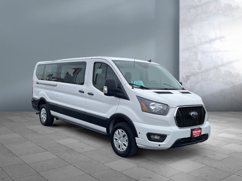 2024 Ford Transit Passenger Wagon XLT