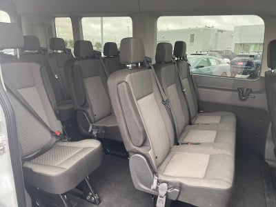 2025 Ford Transit Passenger Wagon XLT