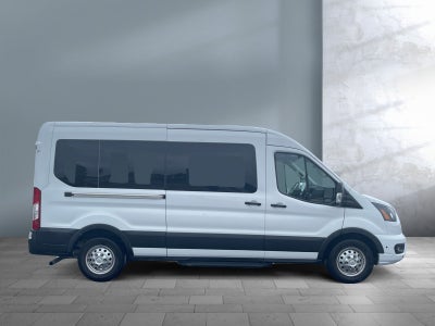 2025 Ford Transit Passenger Wagon XLT