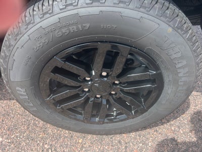 2024 Chevrolet Colorado 4WD LT