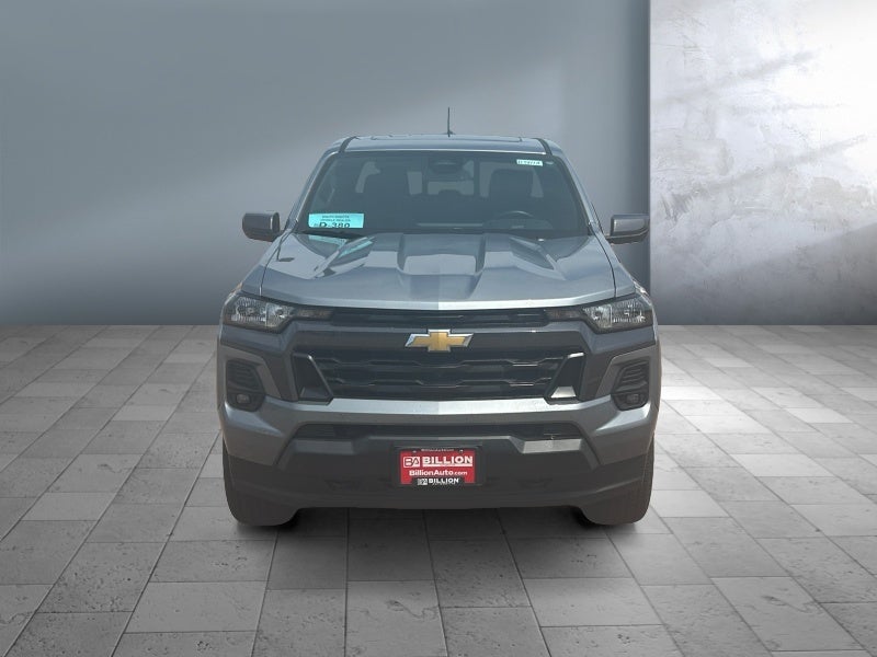 2024 Chevrolet Colorado 4WD LT