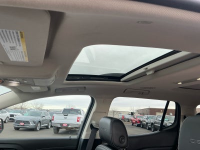 2022 GMC Acadia Denali