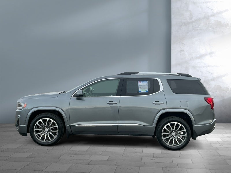 2022 GMC Acadia Denali
