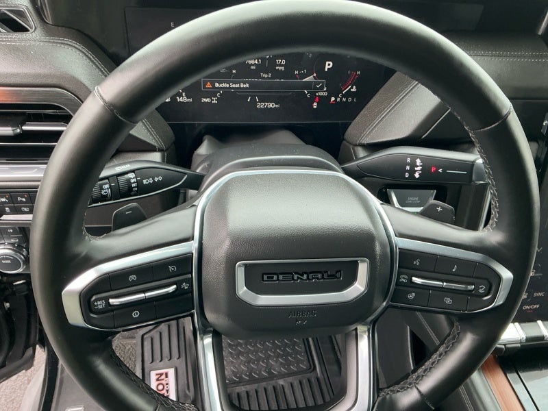 2025 GMC Yukon Denali