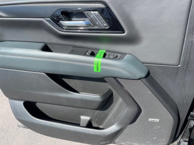 2025 GMC Yukon XL AT4