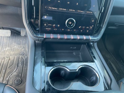 2025 GMC Yukon XL AT4