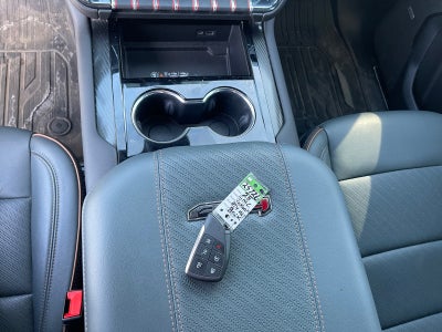 2025 GMC Yukon XL AT4