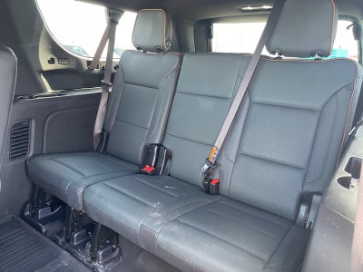 2025 GMC Yukon XL AT4