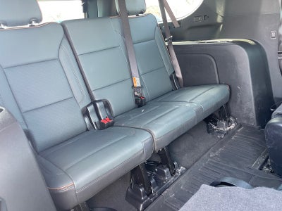 2025 GMC Yukon XL AT4