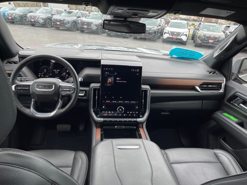 2025 GMC Yukon XL Denali