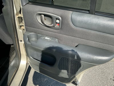 2003 Chevrolet Blazer LS