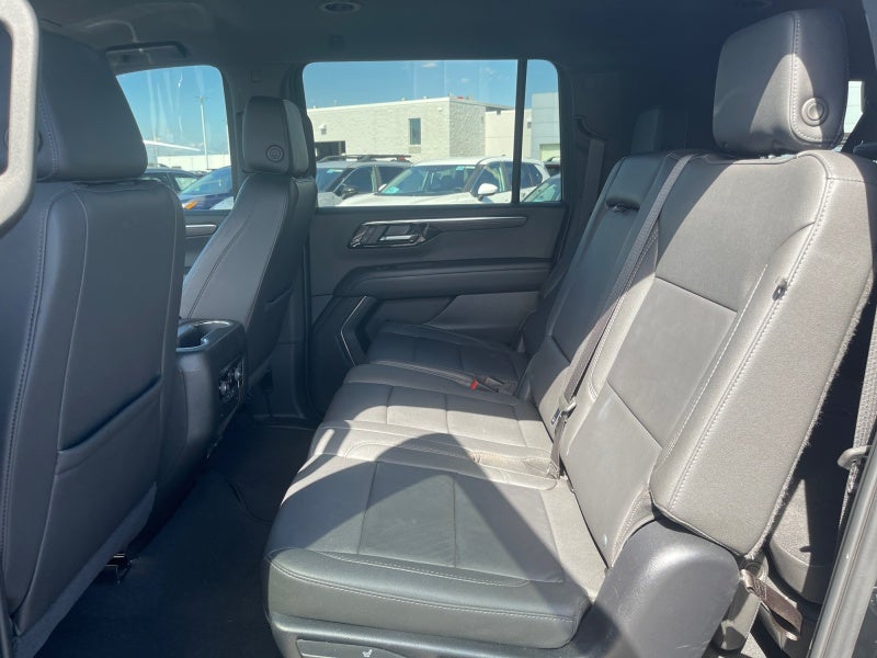 2025 Chevrolet Suburban Z71