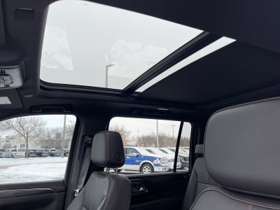 2024 Chevrolet Suburban RST