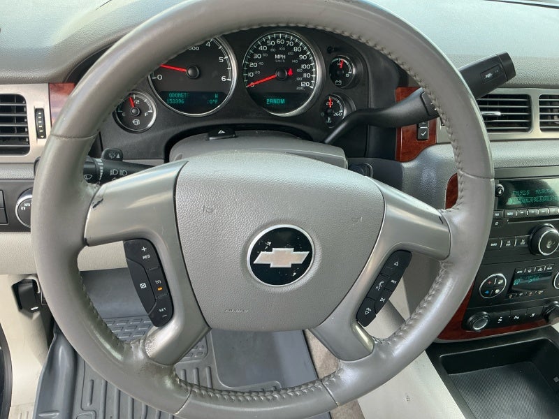2011 Chevrolet Suburban LT