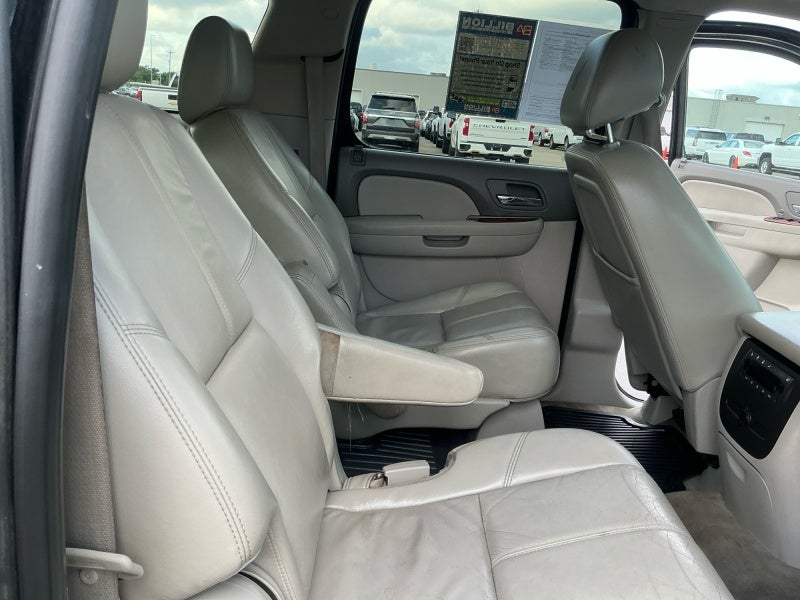 2011 Chevrolet Suburban LT