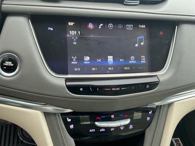 2017 Cadillac XT5 Premium Luxury AWD