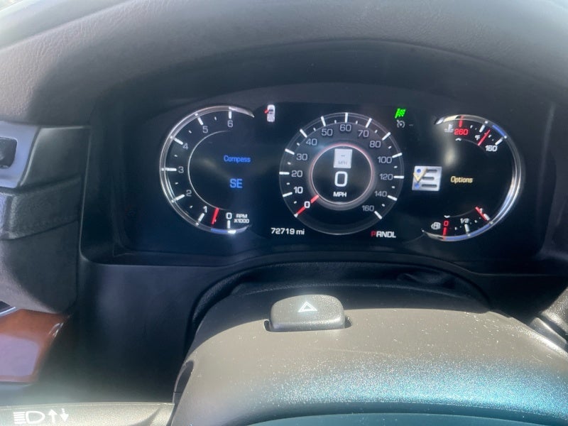 2018 Cadillac Escalade Luxury