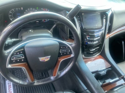 2018 Cadillac Escalade Luxury