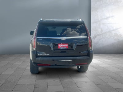 2018 Cadillac Escalade Luxury