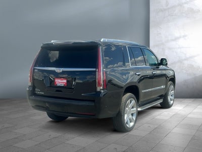 2018 Cadillac Escalade Luxury