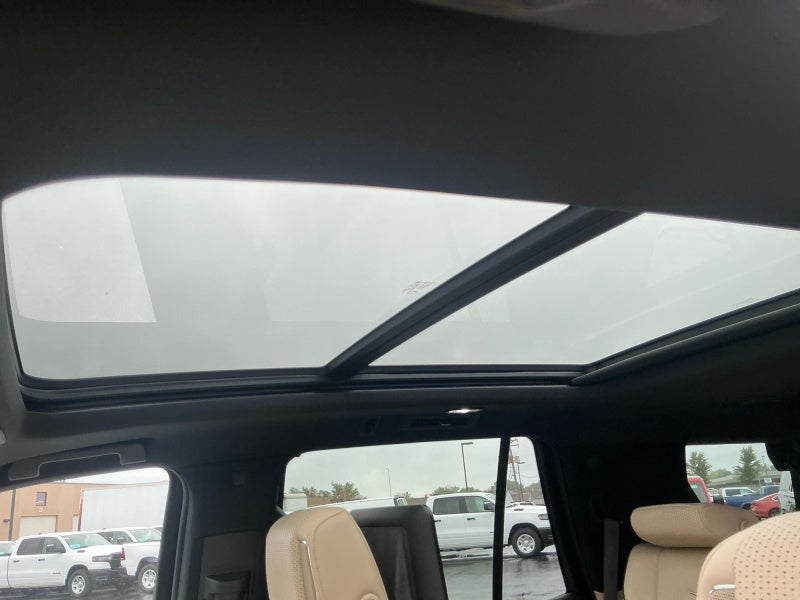 2024 Cadillac Escalade 4WD Premium Luxury