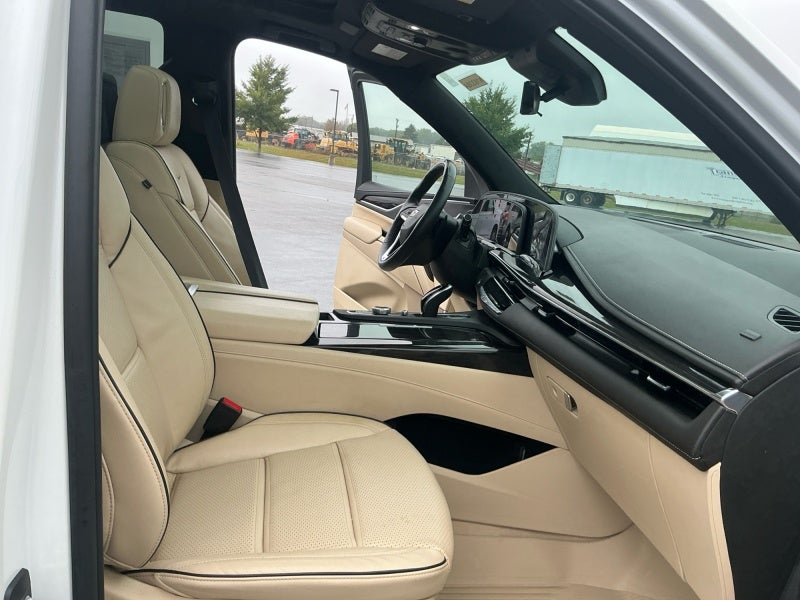 2024 Cadillac Escalade 4WD Premium Luxury