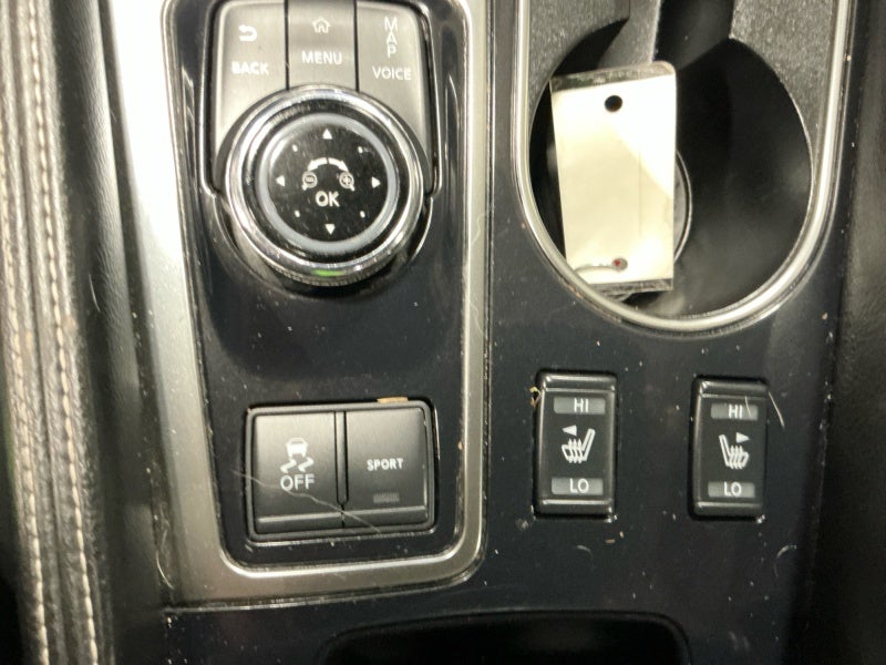 2023 Nissan Maxima SV