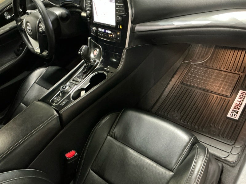 2023 Nissan Maxima SV