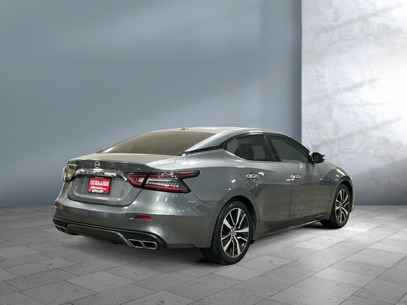 2023 Nissan Maxima SV