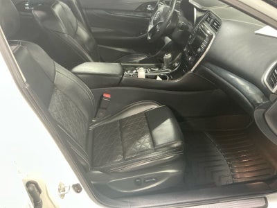 2021 Nissan Maxima Platinum