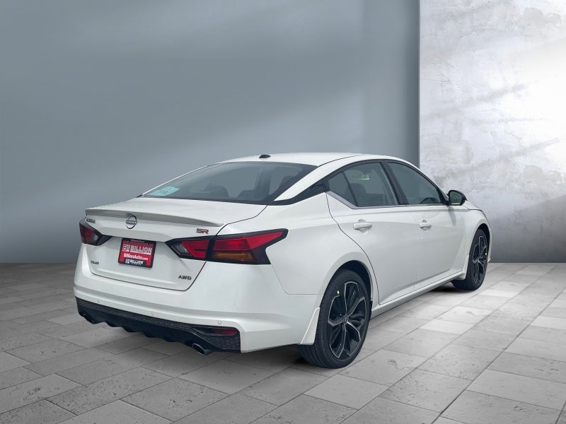 2026 Nissan Altima SR