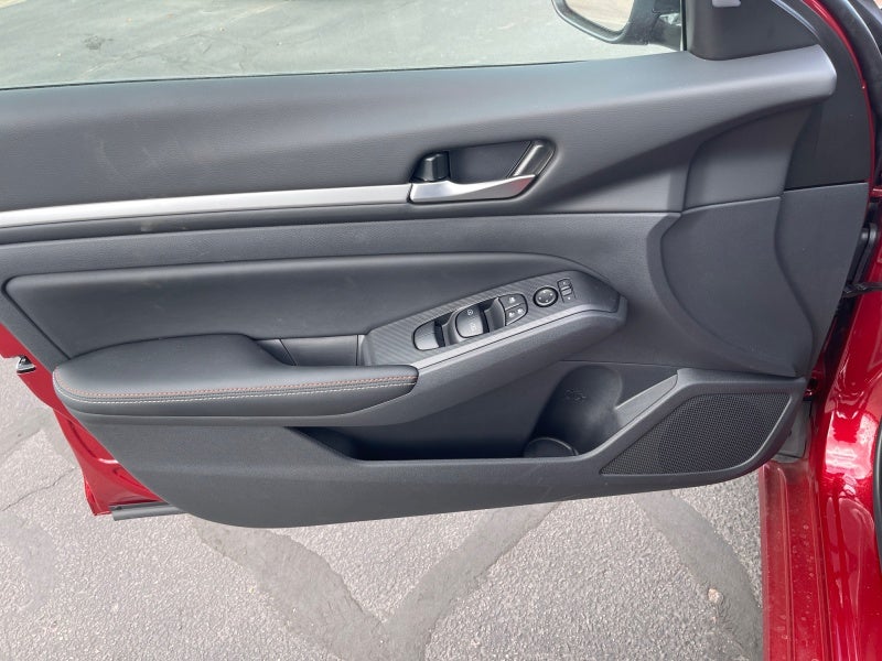 2026 Nissan Altima SR