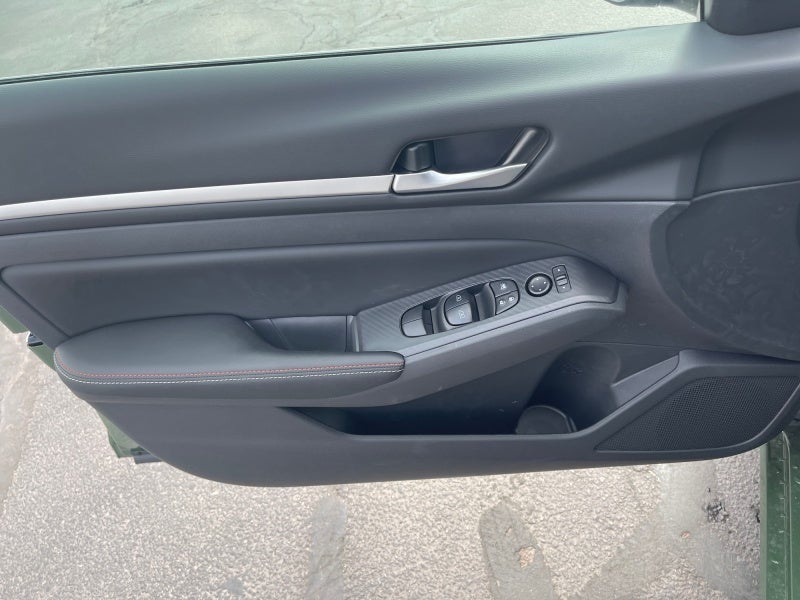 2026 Nissan Altima SR