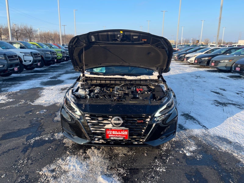 2025 Nissan Altima SR