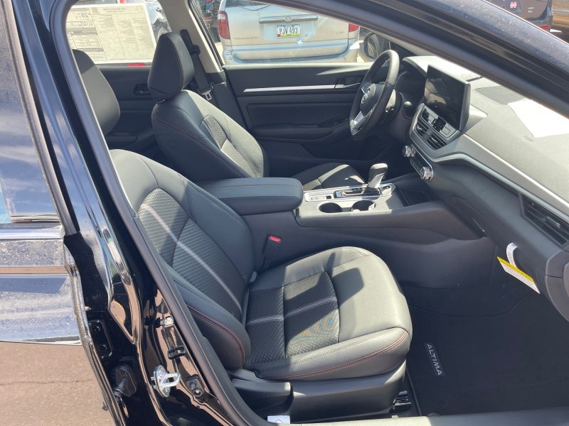 2026 Nissan Altima SR Midnight Edition®
