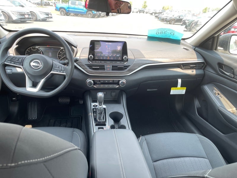 2026 Nissan Altima SV